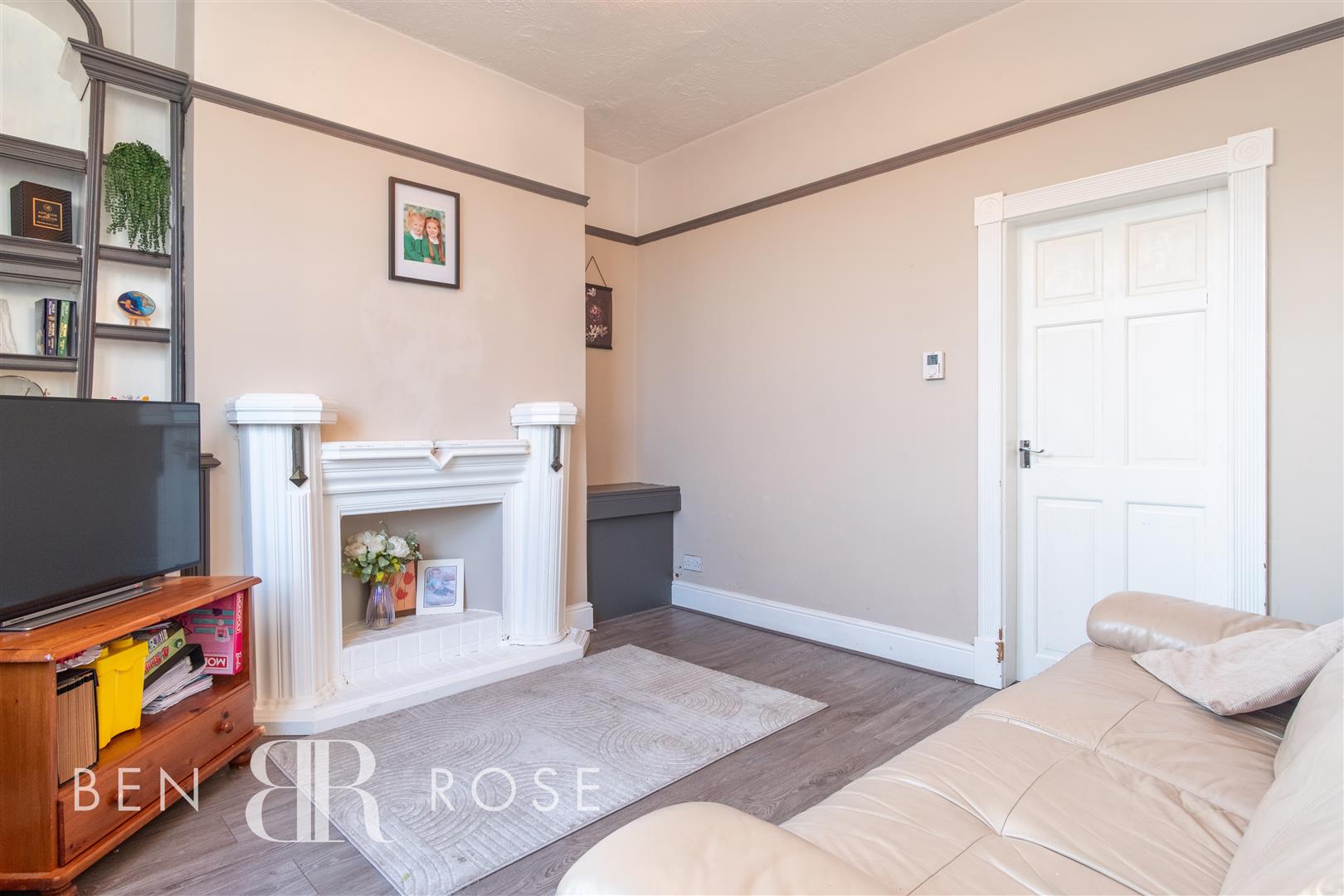 2 bed property in Leyland Road, Preston